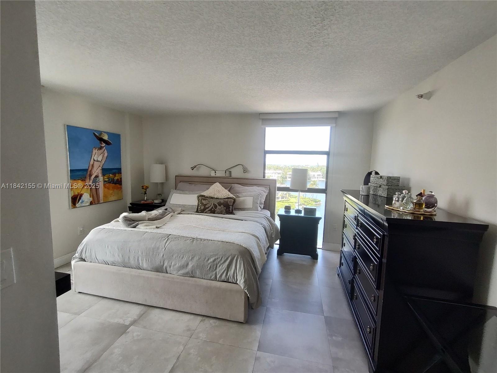 WATERVIEW CONDO - Residential