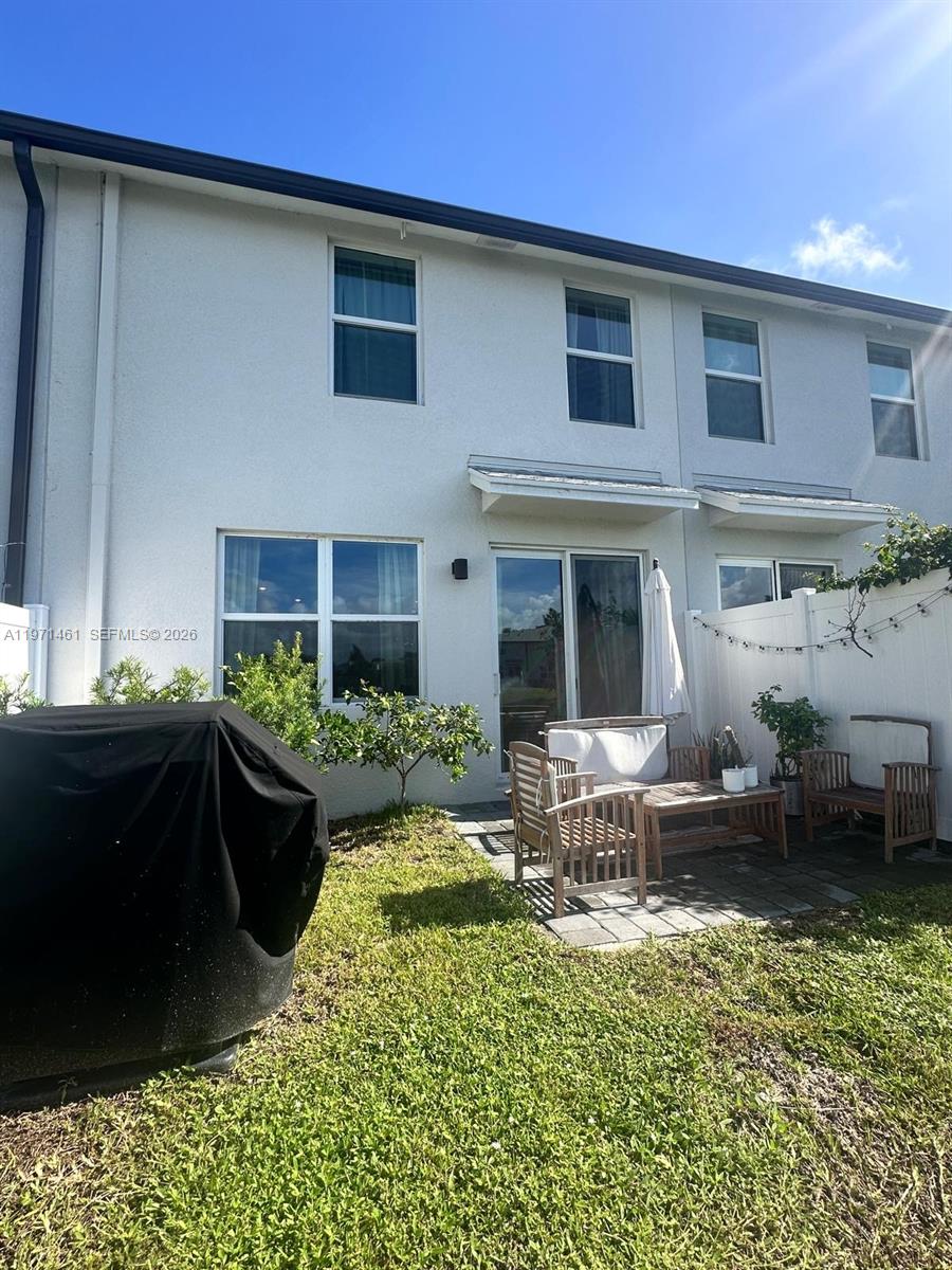 ENCLAVE AT MANGONIA PARK - Residential