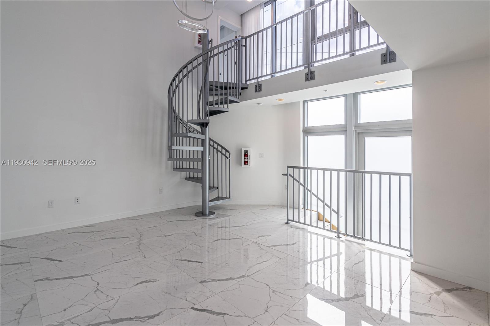 BISCAYNE BEACH SUB - Residential Lease