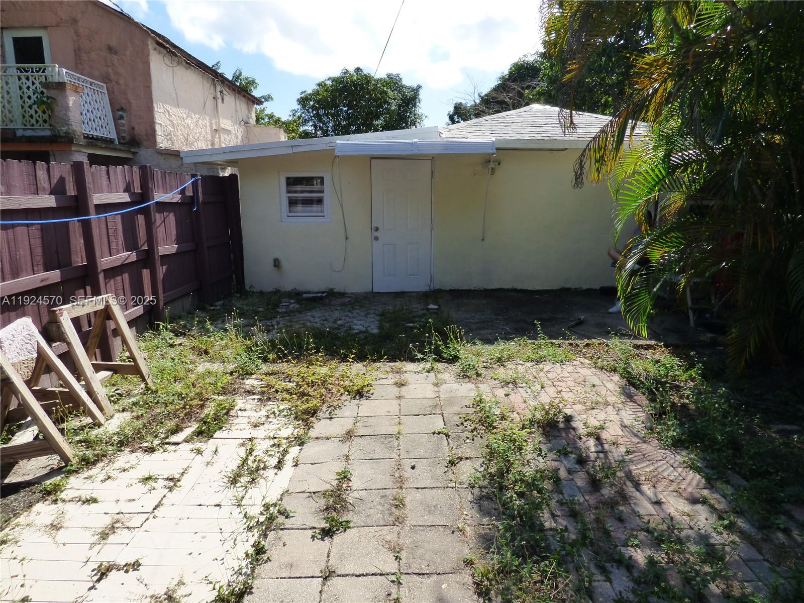 PINEWOOD PARK PL AMD 2ND - Residential Income