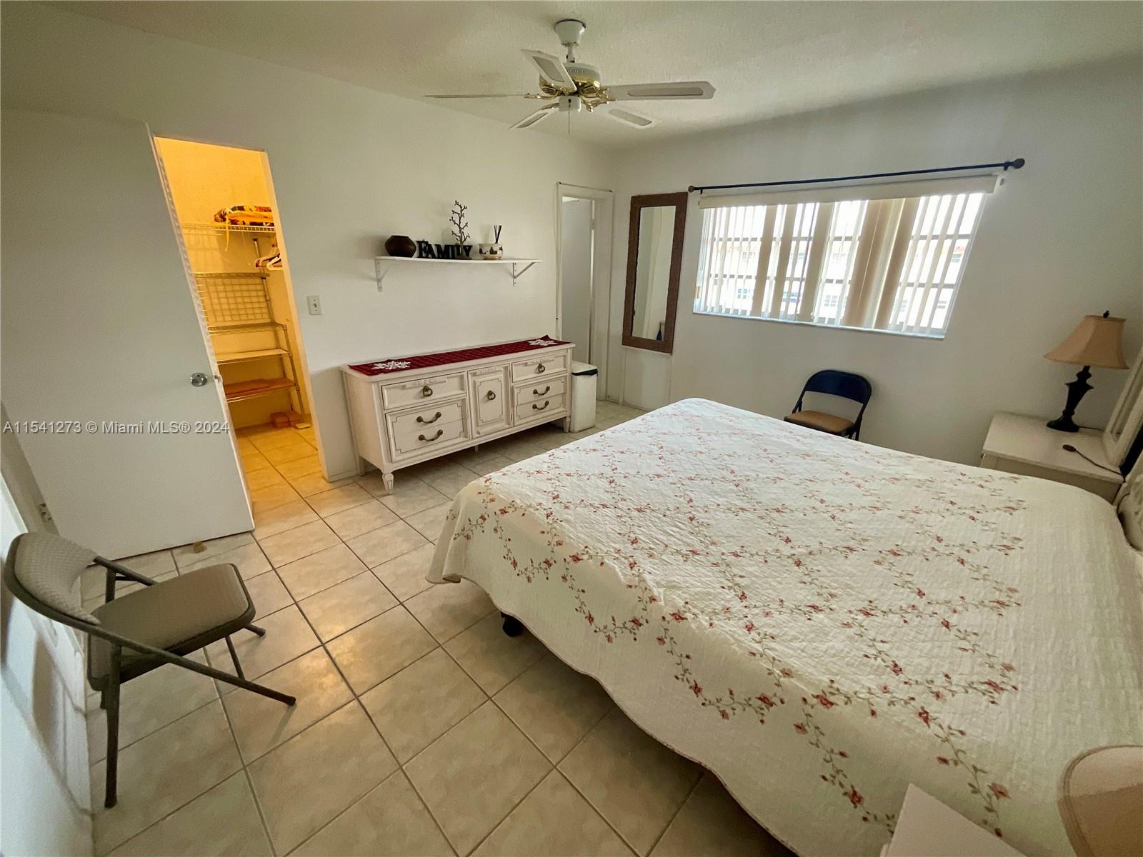 BEVERLY HILLS CONDO NUMBE - Residential