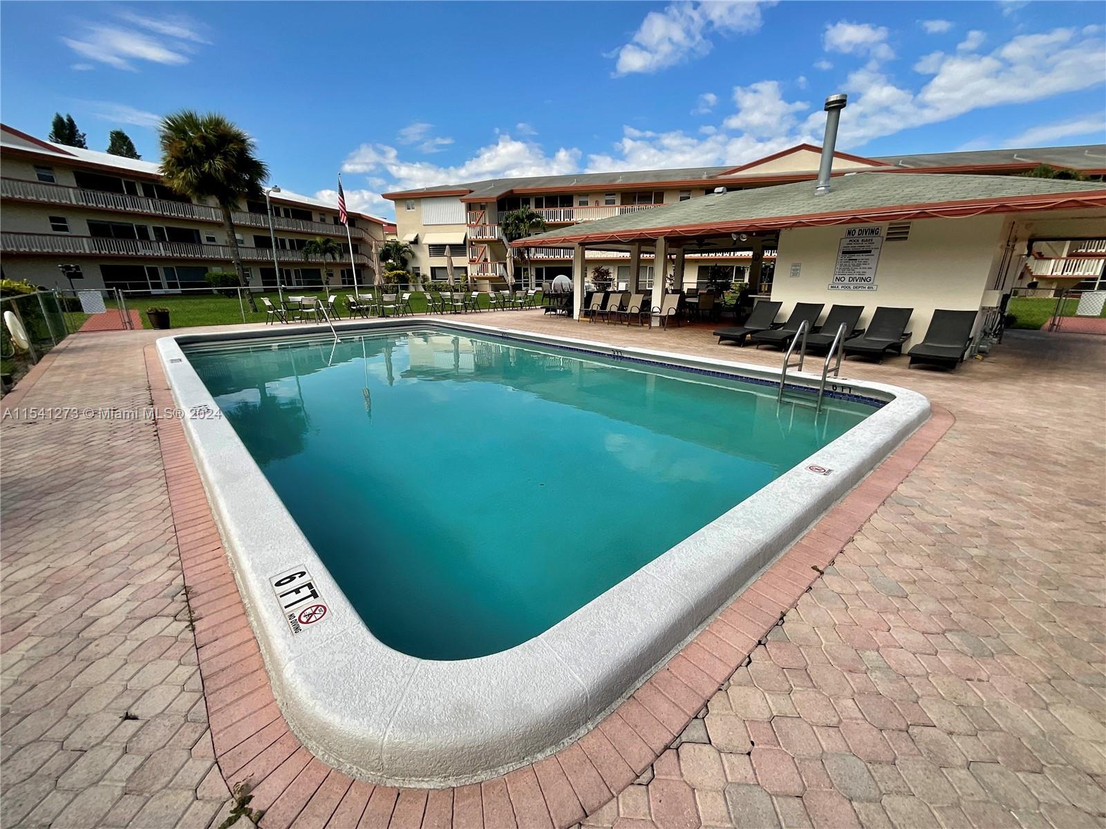 BEVERLY HILLS CONDO NUMBE - Residential