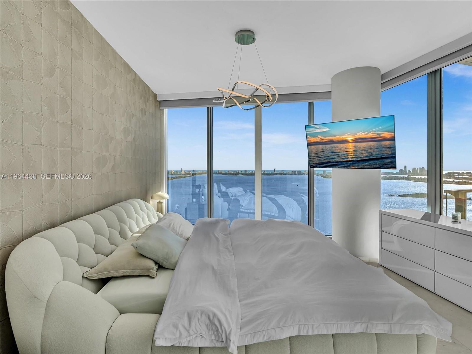 BISCAYNE BEACH CONDO - Residential