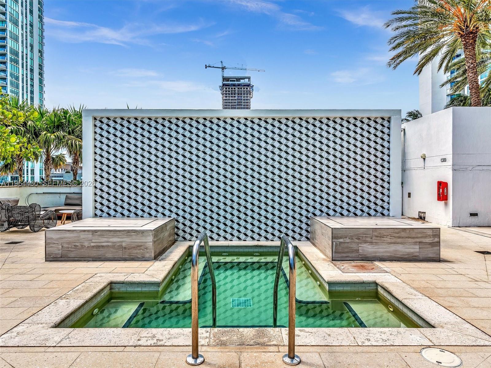 BISCAYNE BEACH CONDO - Residential