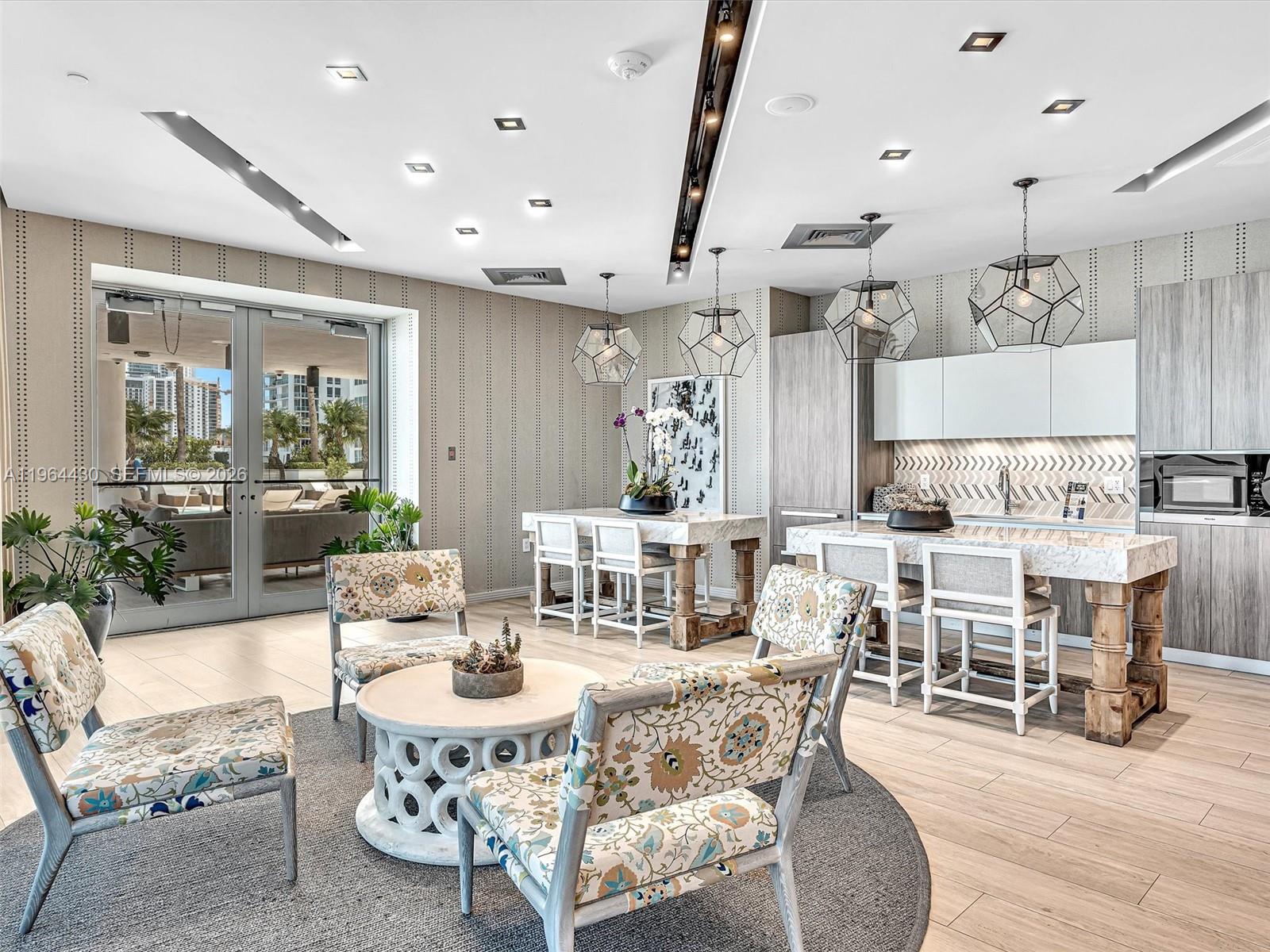 BISCAYNE BEACH CONDO - Residential