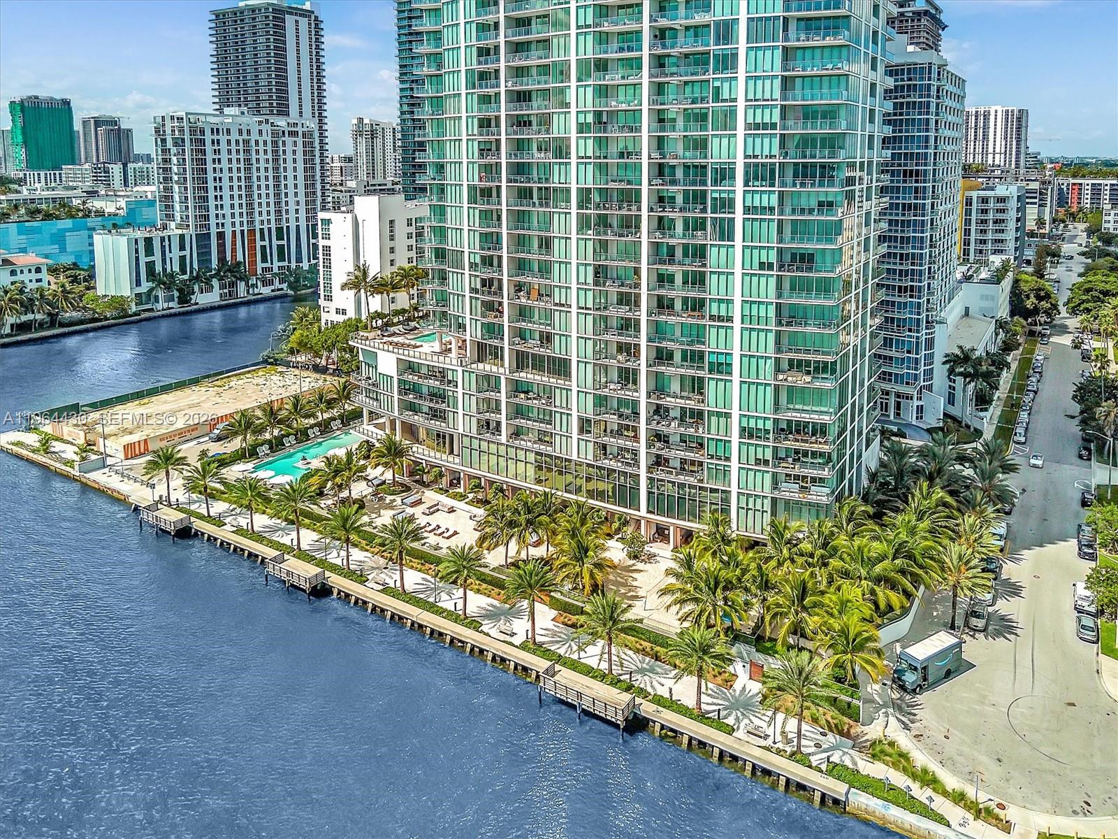 BISCAYNE BEACH CONDO - Residential