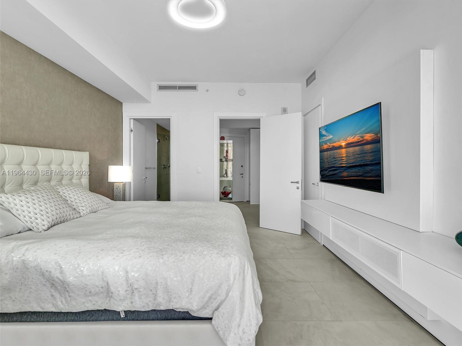 BISCAYNE BEACH CONDO - Residential