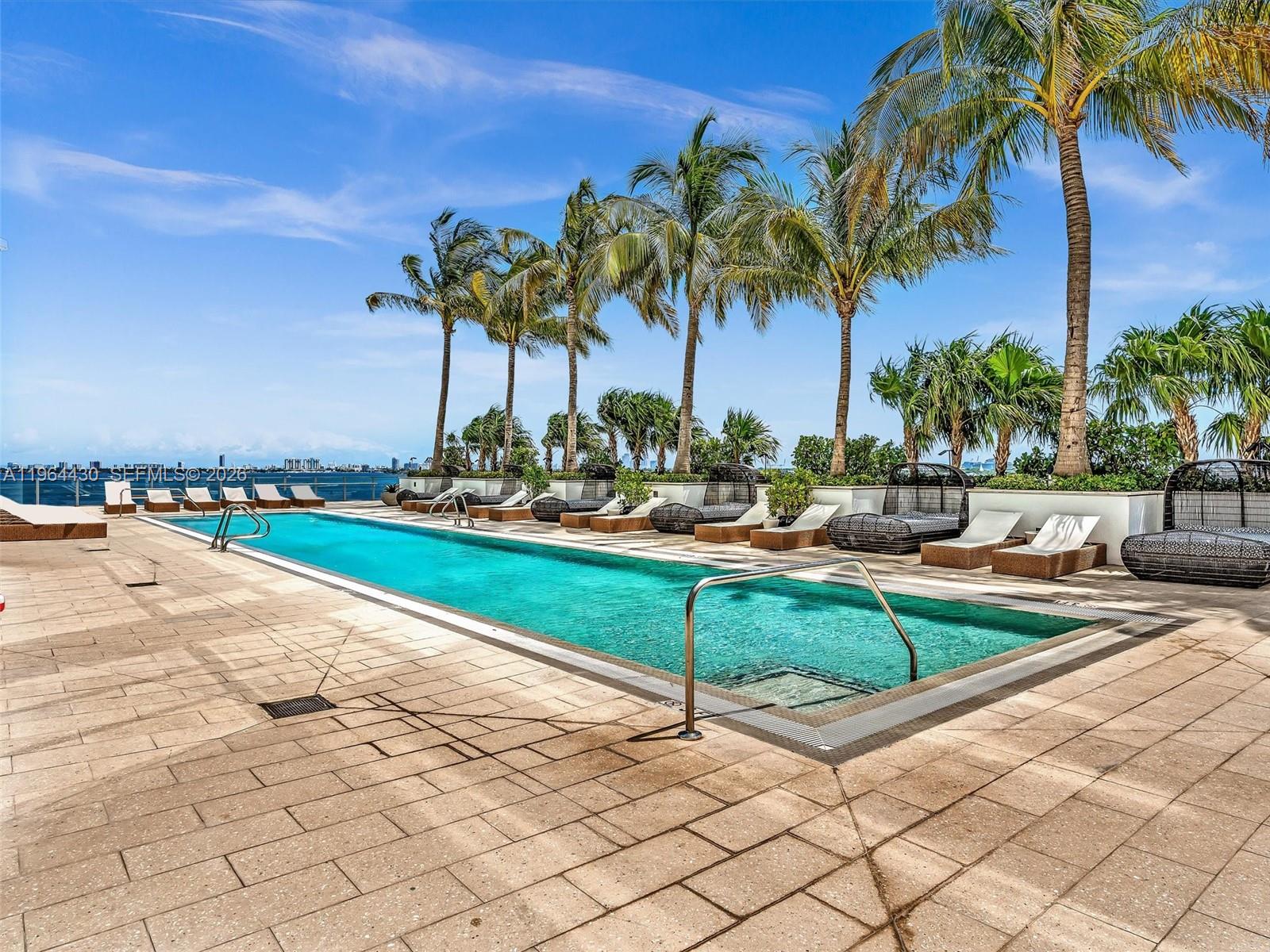 BISCAYNE BEACH CONDO - Residential