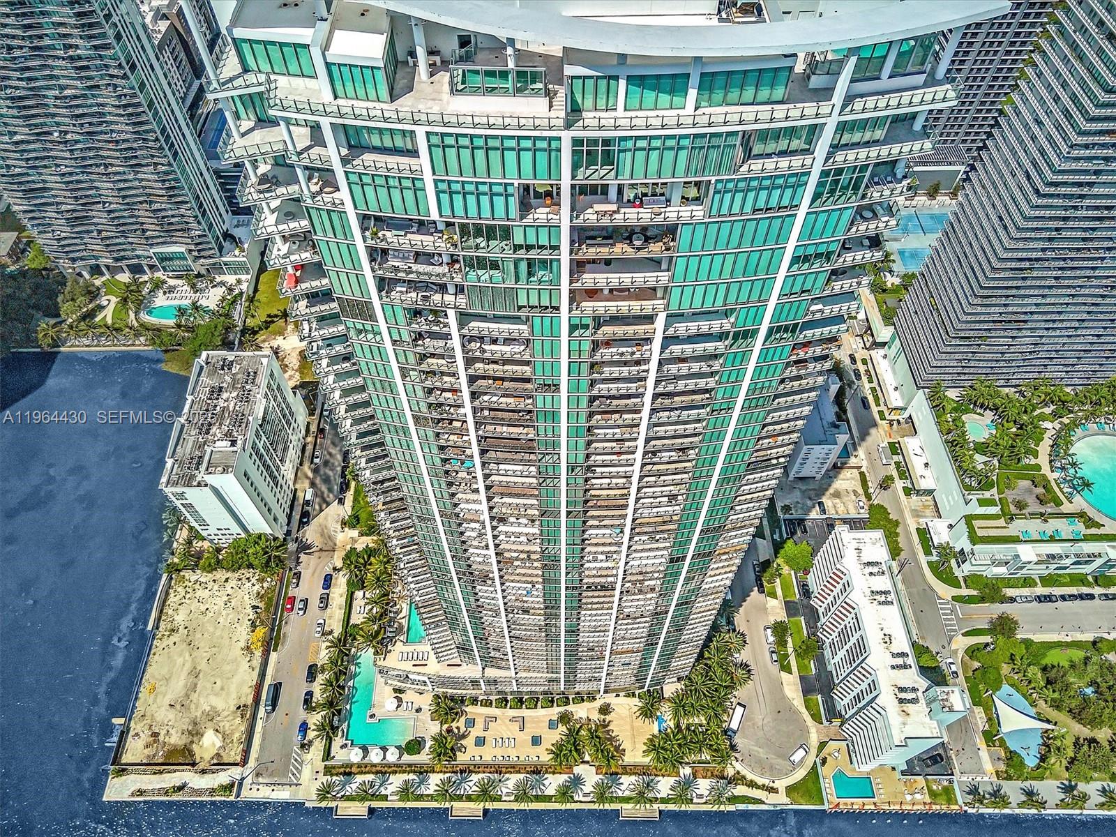BISCAYNE BEACH CONDO - Residential