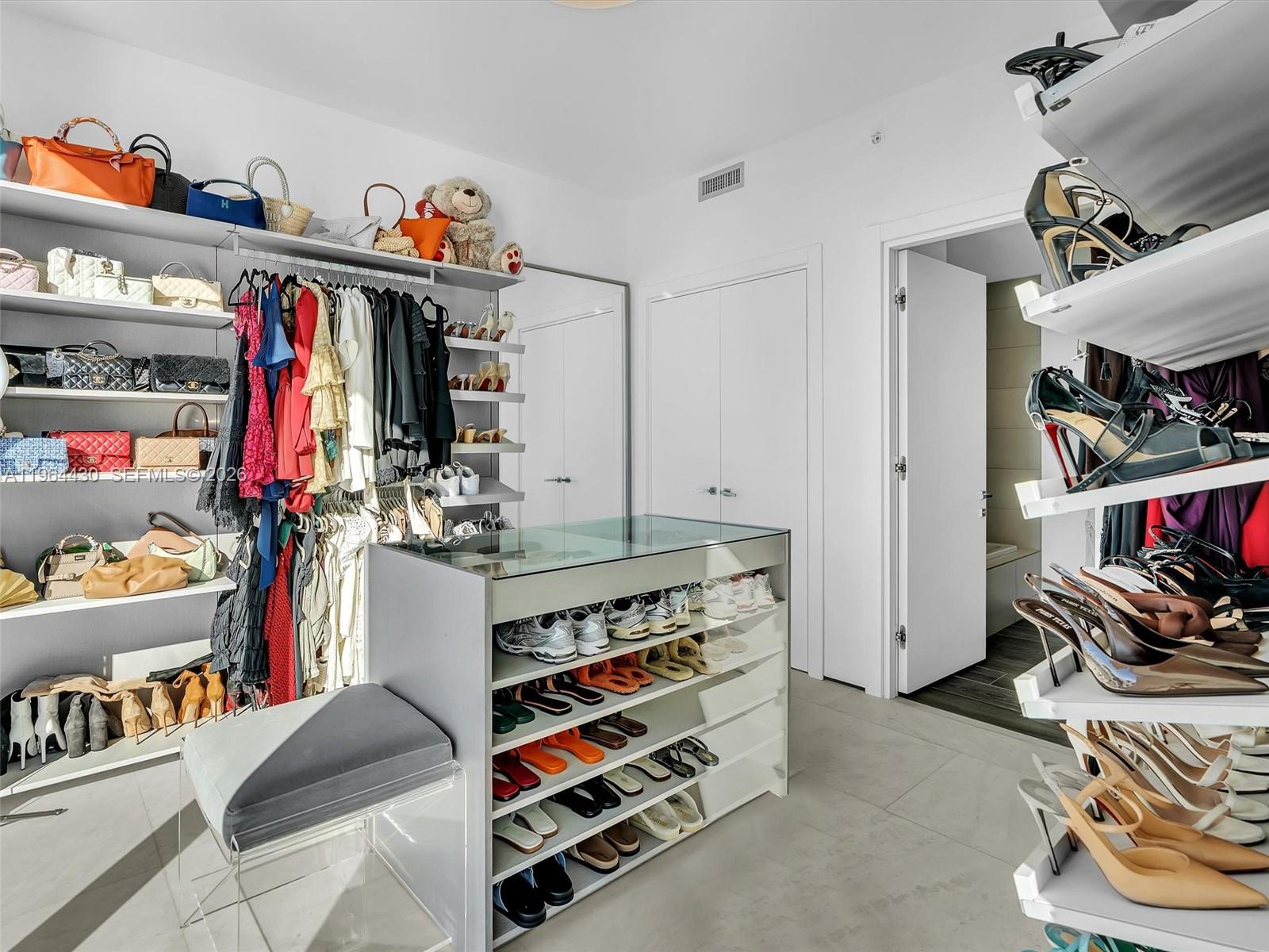 BISCAYNE BEACH CONDO - Residential