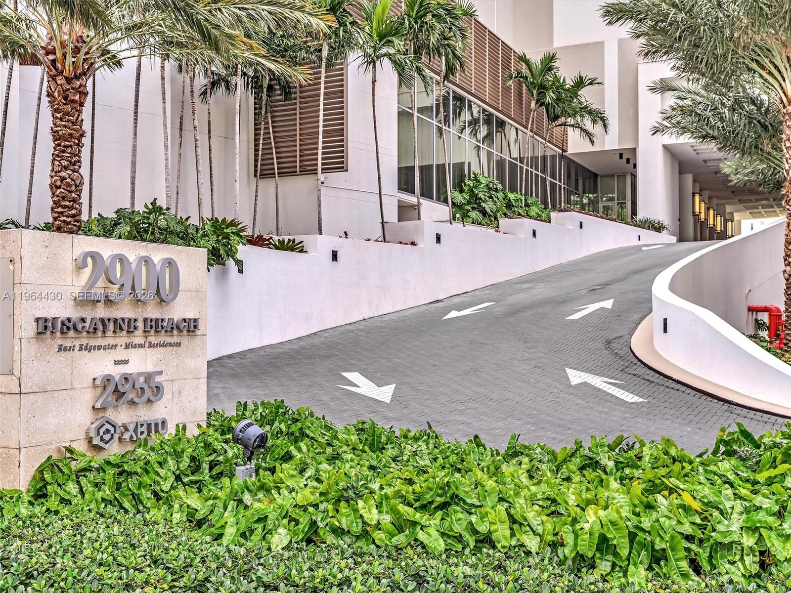 BISCAYNE BEACH CONDO - Residential