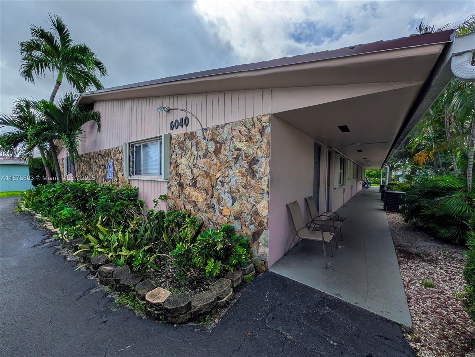 MIAMI GARDENS ESTATES SEC - Residential Lease
