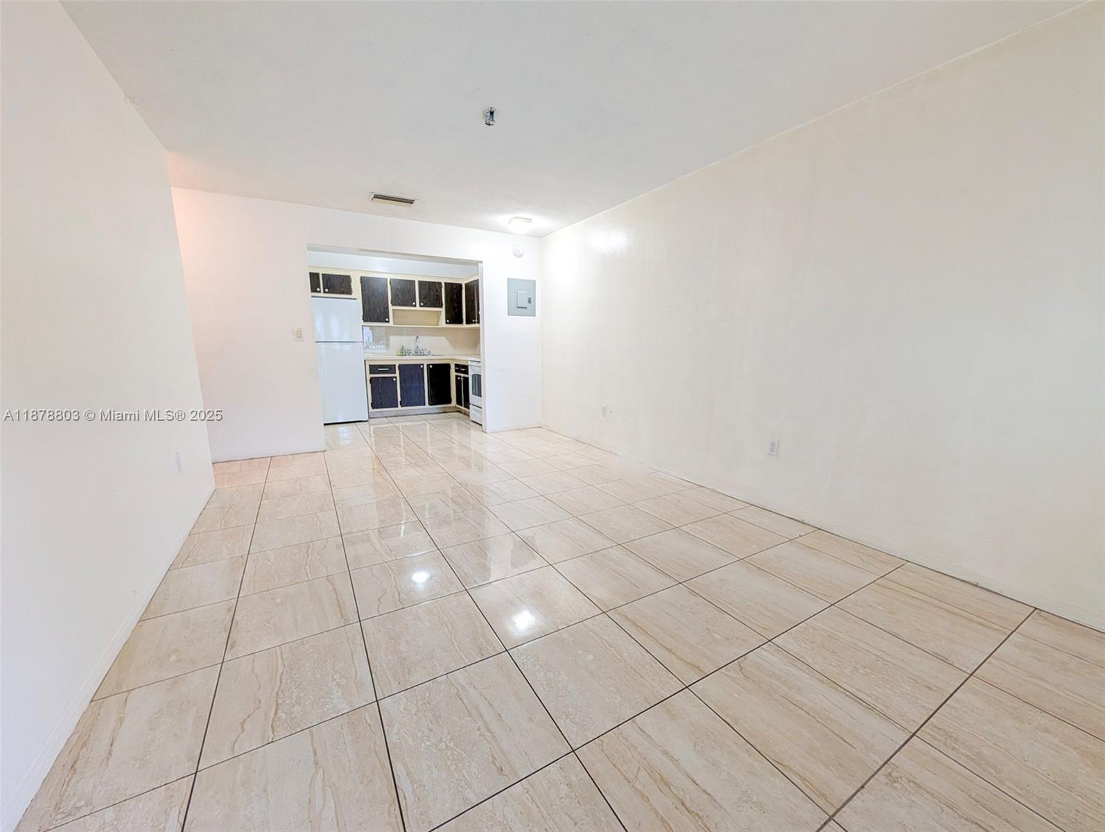 MIAMI GARDENS ESTATES SEC - Residential Lease