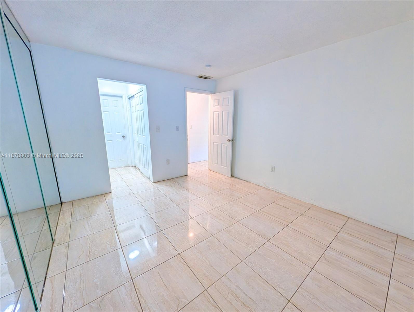 MIAMI GARDENS ESTATES SEC - Residential Lease