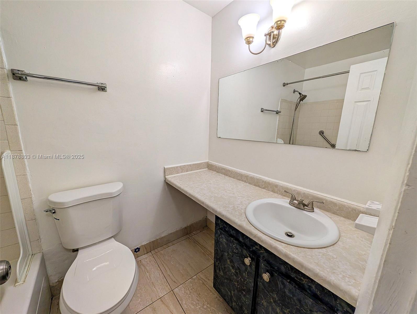 MIAMI GARDENS ESTATES SEC - Residential Lease
