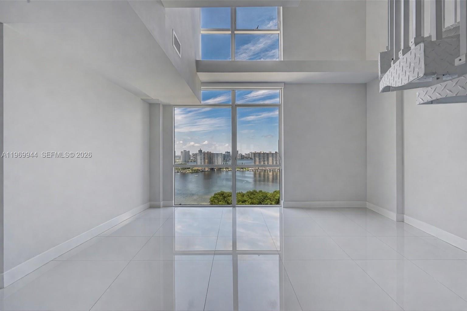 400 SUNNY ISLES CONDO WES - Residential