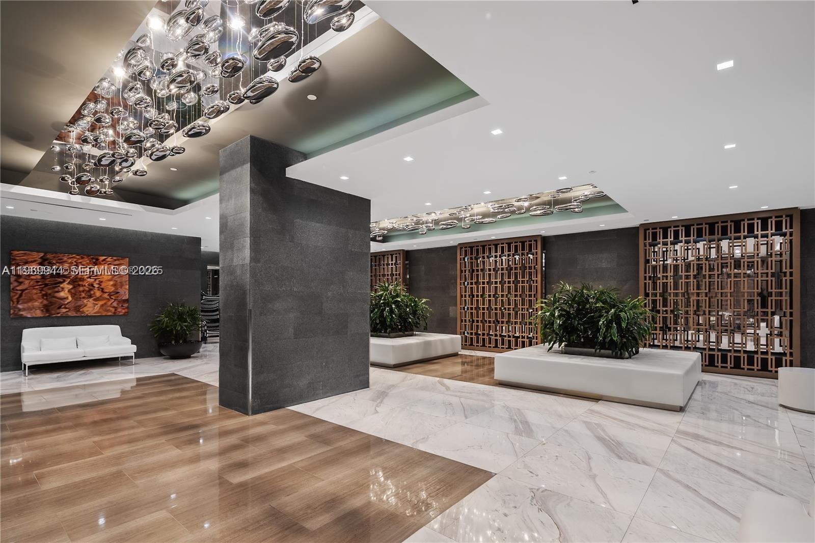 400 SUNNY ISLES CONDO WES - Residential