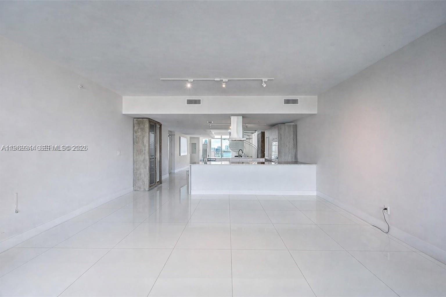 400 SUNNY ISLES CONDO WES - Residential