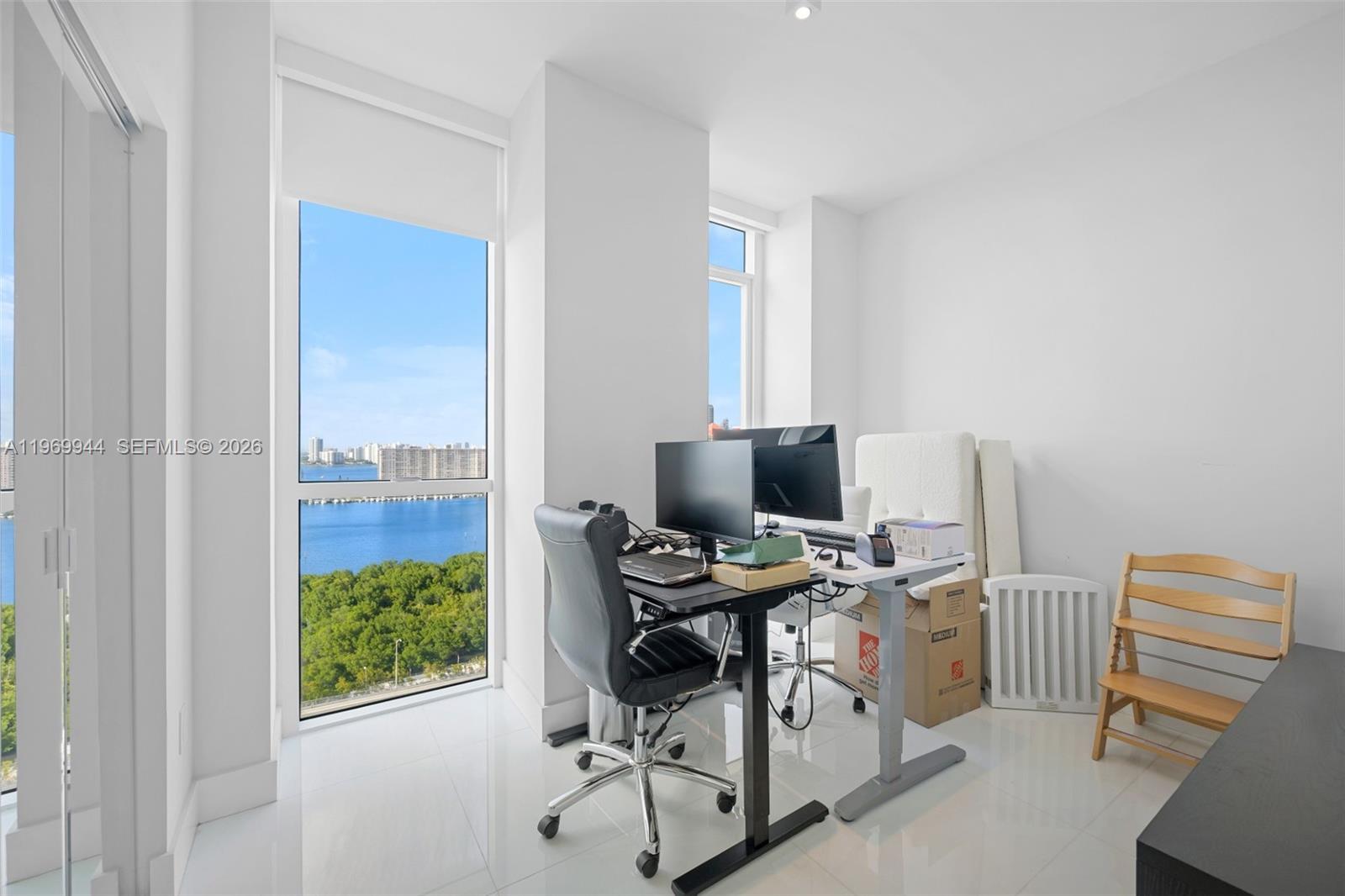 400 SUNNY ISLES CONDO WES - Residential