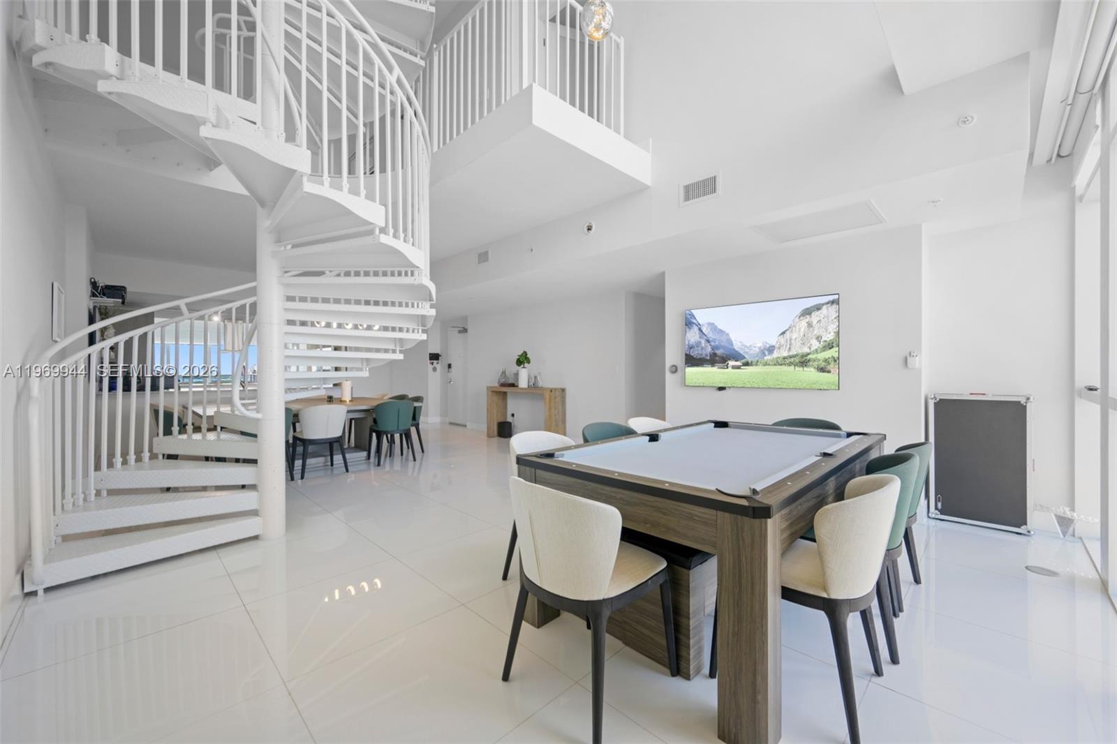 400 SUNNY ISLES CONDO WES - Residential