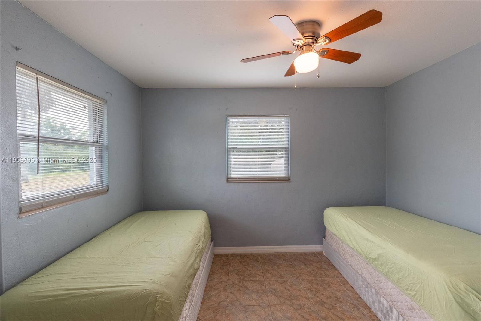 LACEY HILL-CONNELL UNREC - Residential Income