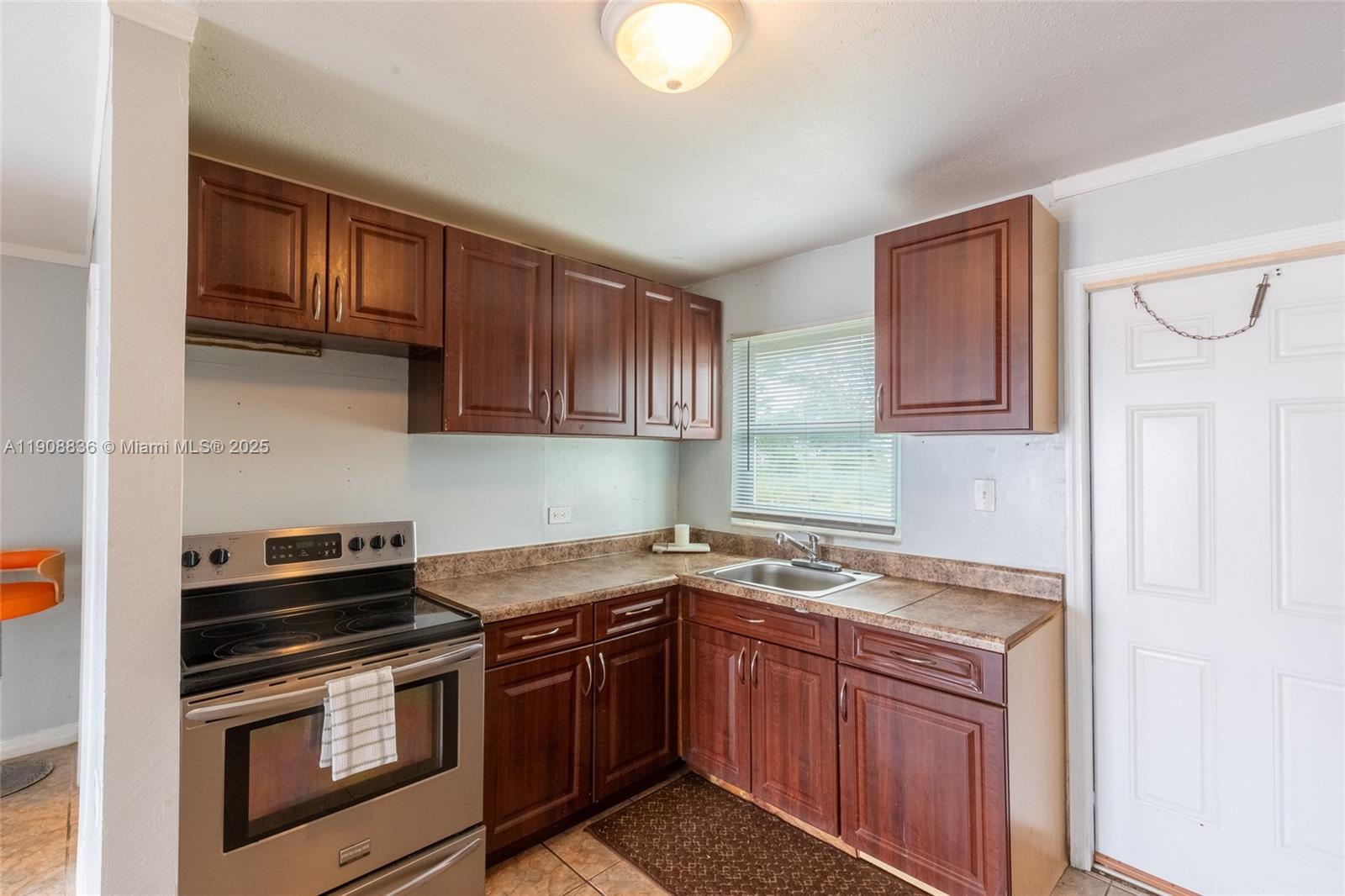 LACEY HILL-CONNELL UNREC - Residential Income