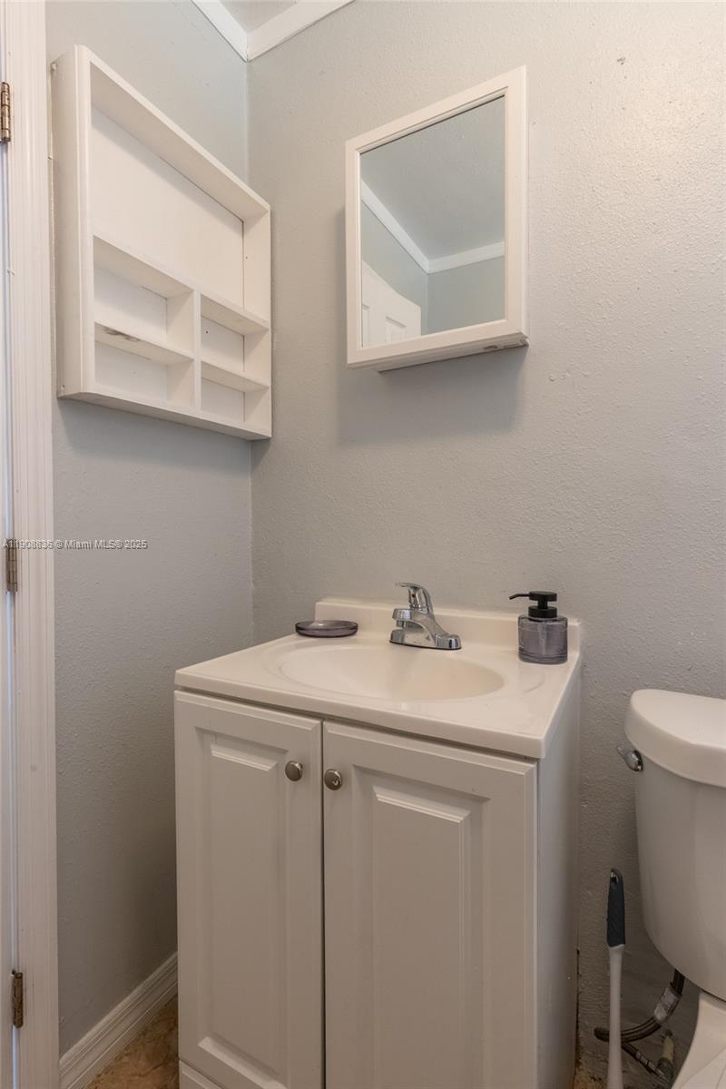 LACEY HILL-CONNELL UNREC - Residential Income