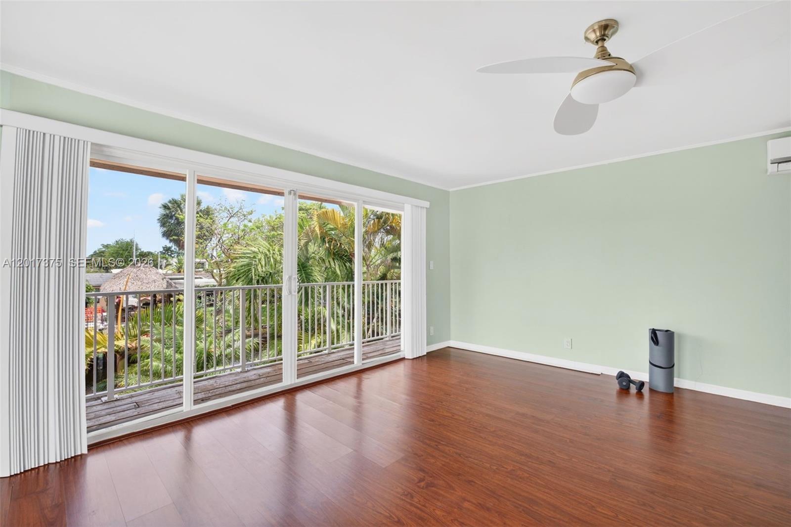 LAUDERDALE ISLES NO 2 - Residential