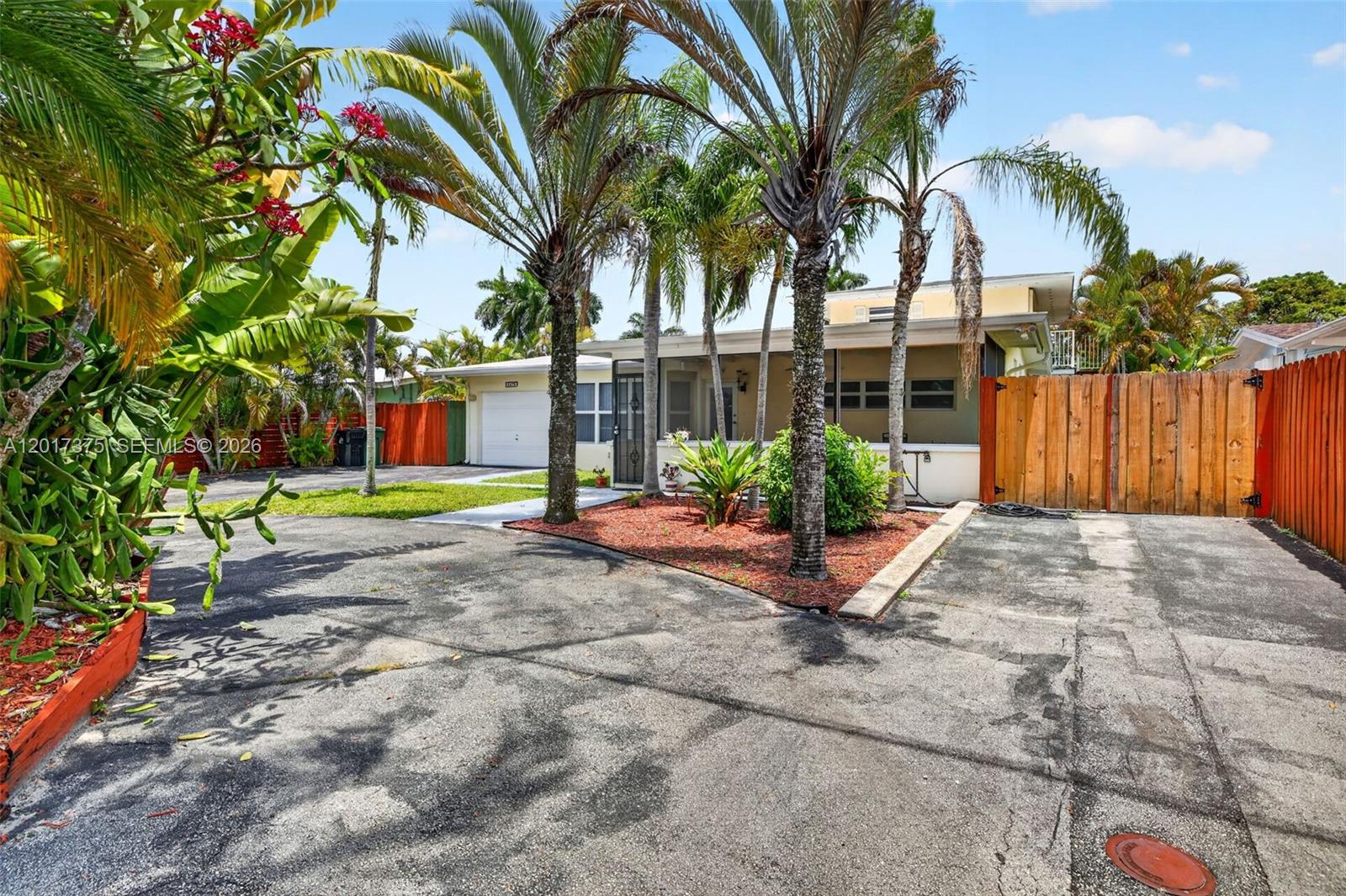 LAUDERDALE ISLES NO 2 - Residential