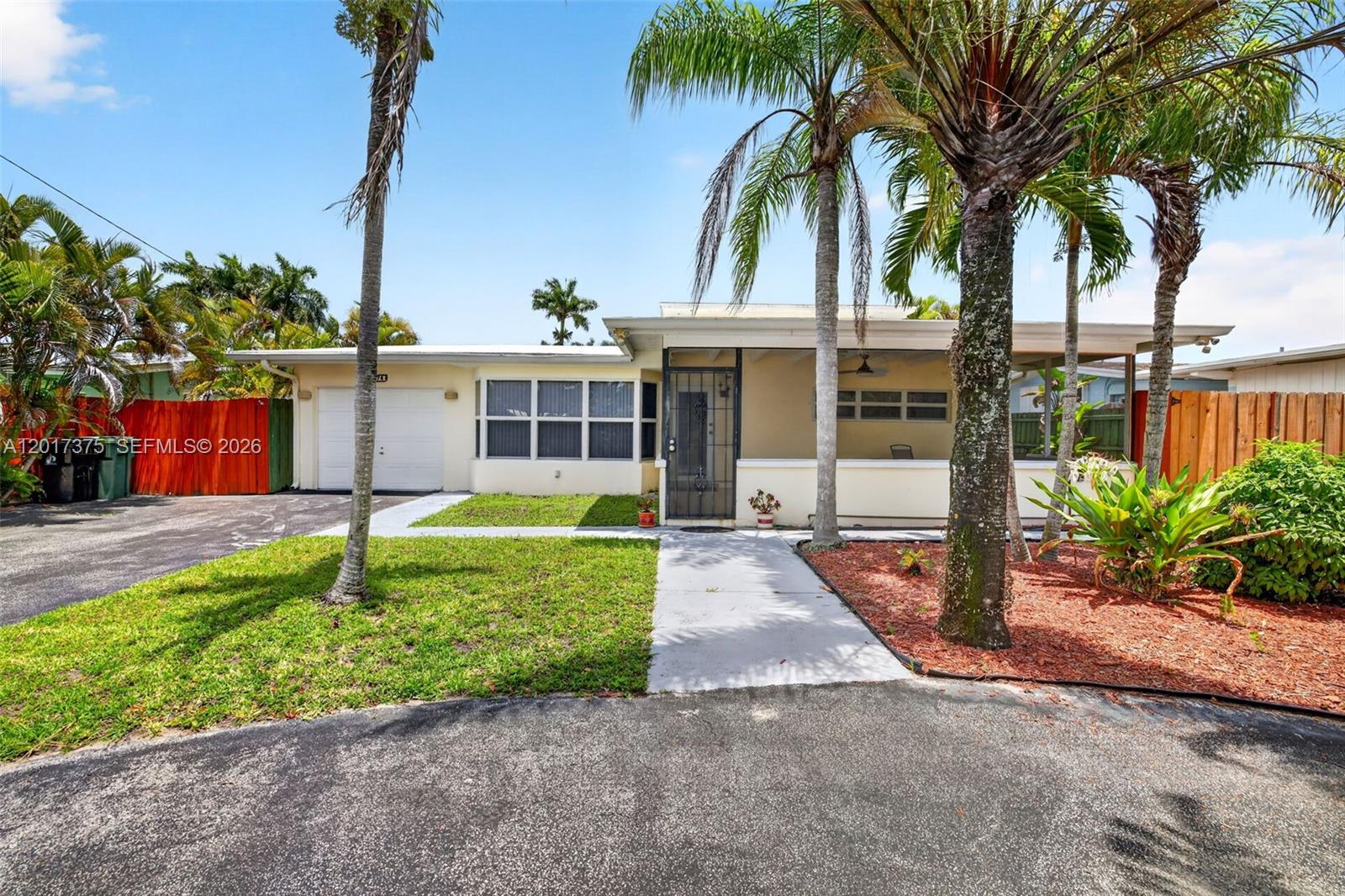 LAUDERDALE ISLES NO 2 - Residential