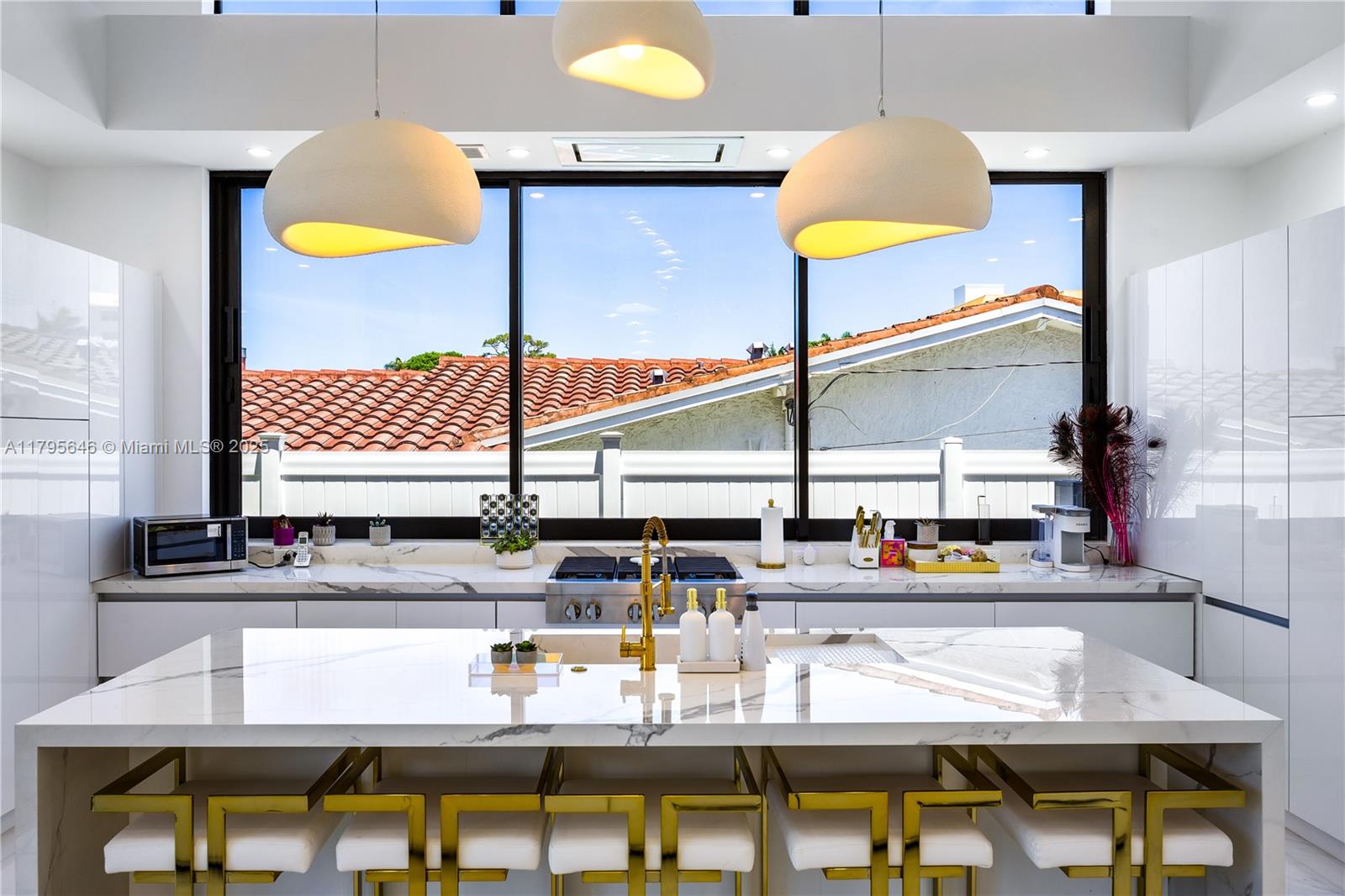 NORTH BAL HARBOUR - Residential Lease