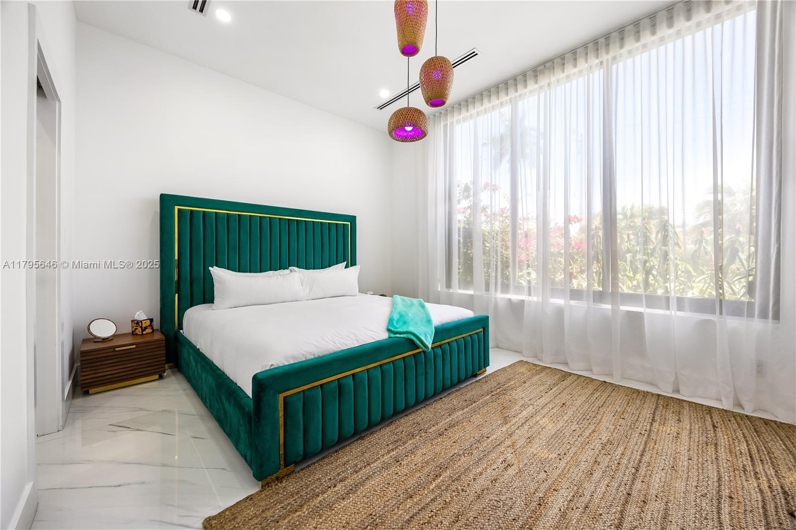 NORTH BAL HARBOUR - Residential Lease