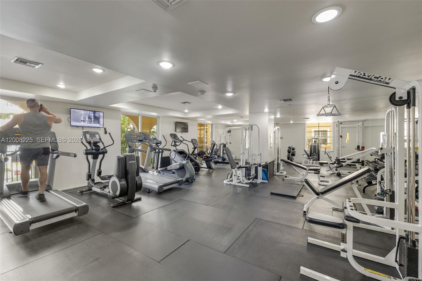 LAS OLAS BY THE RIVER CON - Residential