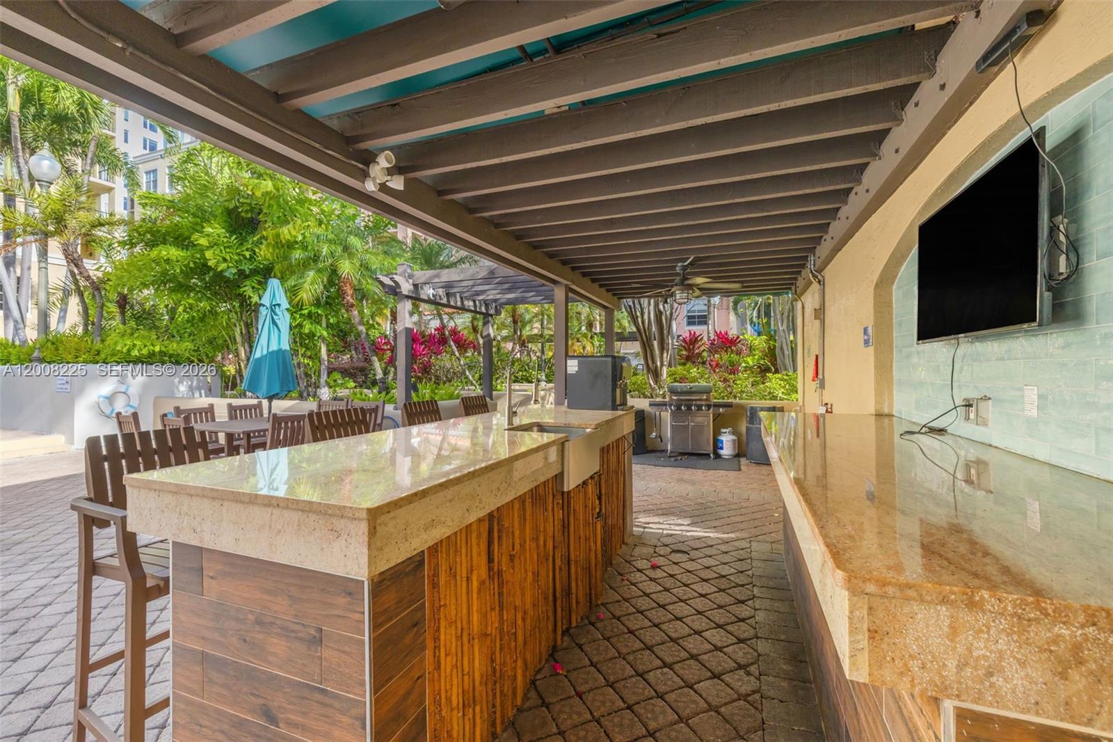 LAS OLAS BY THE RIVER CON - Residential