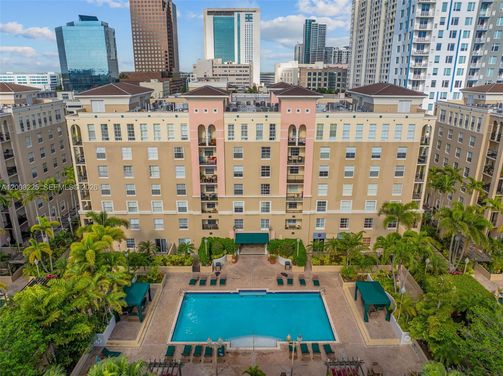 LAS OLAS BY THE RIVER CON - Residential