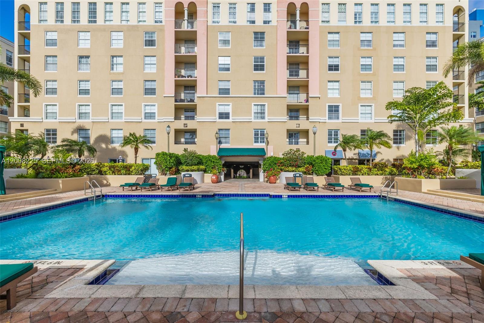 LAS OLAS BY THE RIVER CON - Residential