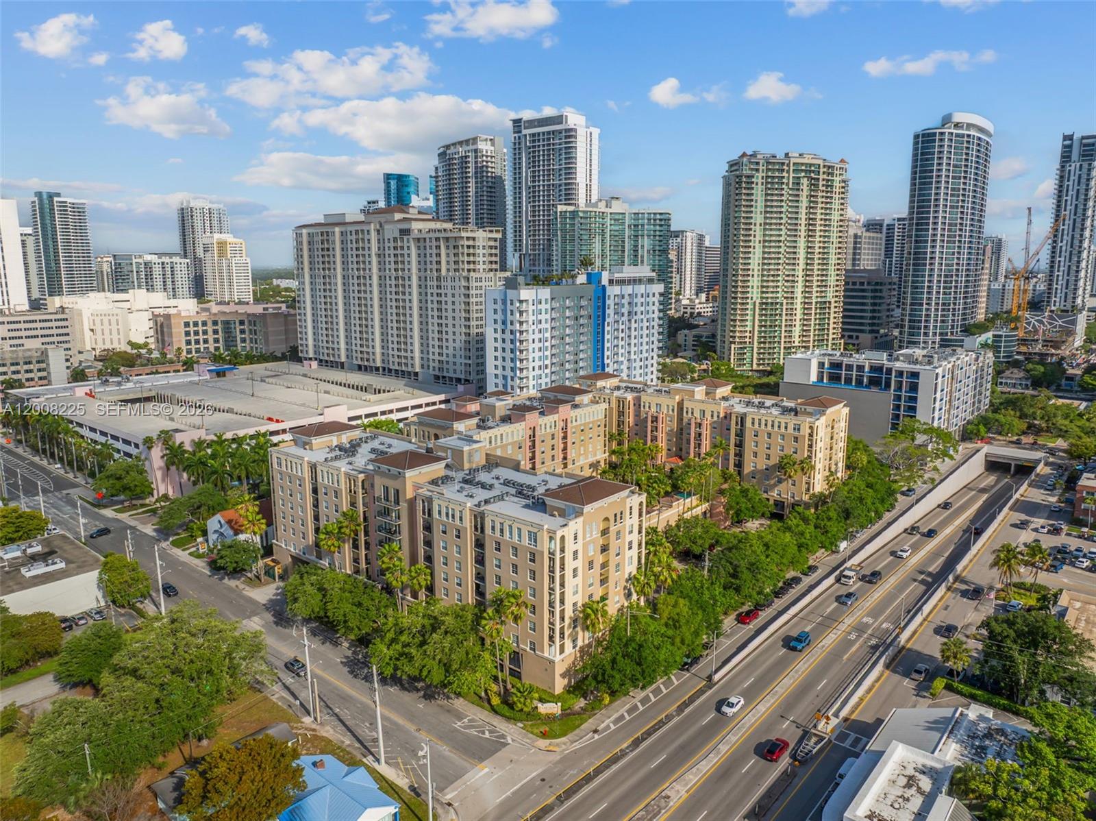 LAS OLAS BY THE RIVER CON - Residential