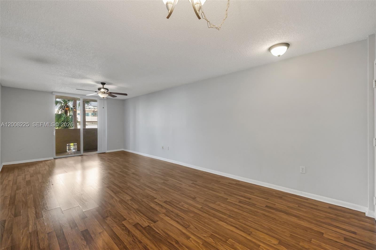 LAS OLAS BY THE RIVER CON - Residential