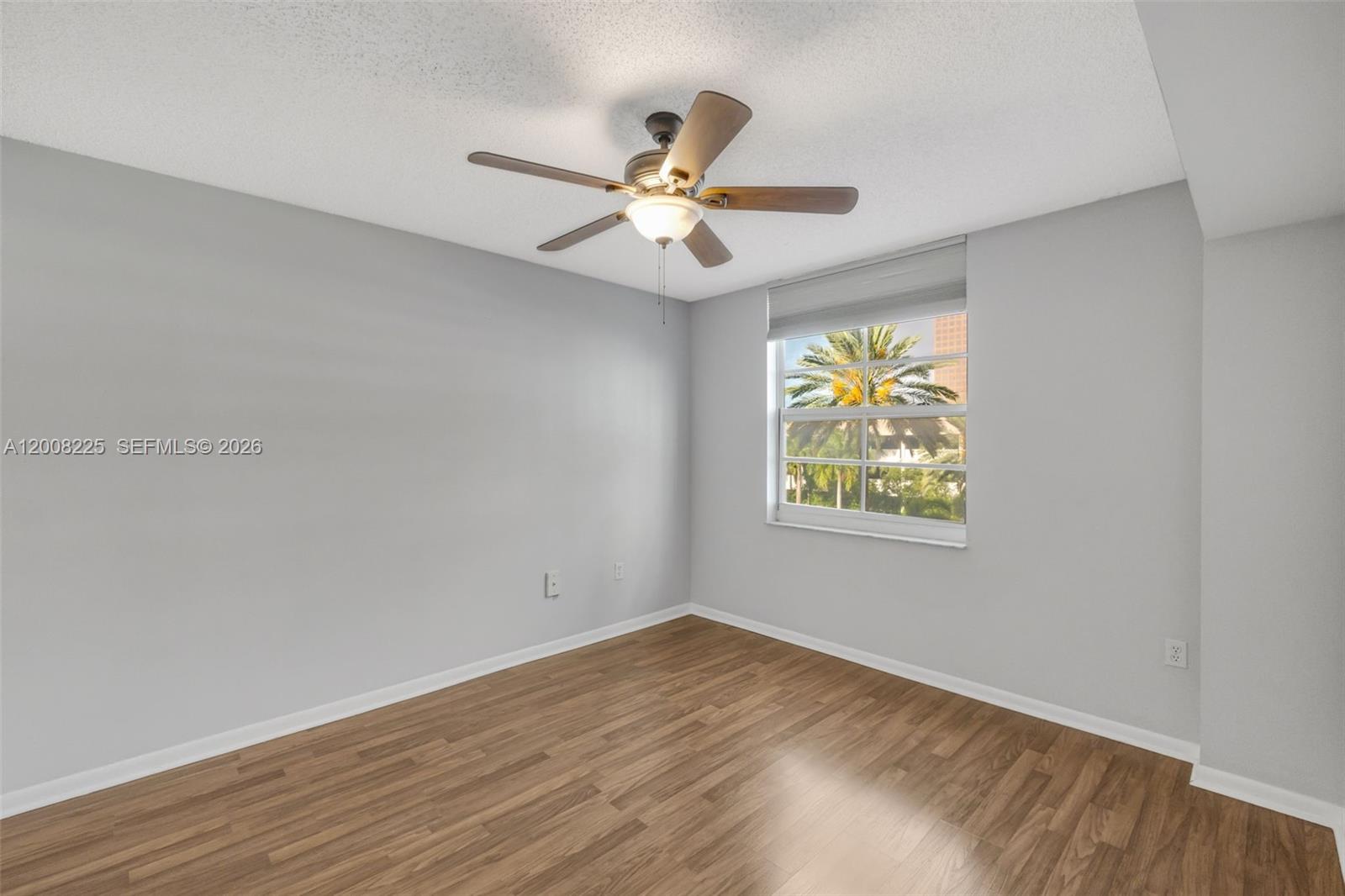 LAS OLAS BY THE RIVER CON - Residential