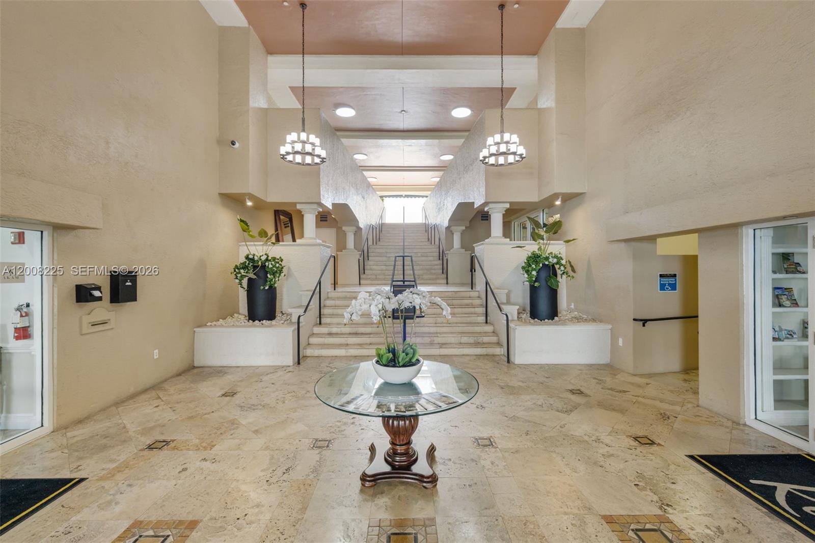 LAS OLAS BY THE RIVER CON - Residential