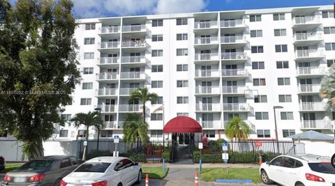 1251 NE 108th St 110 Miami FL 33161