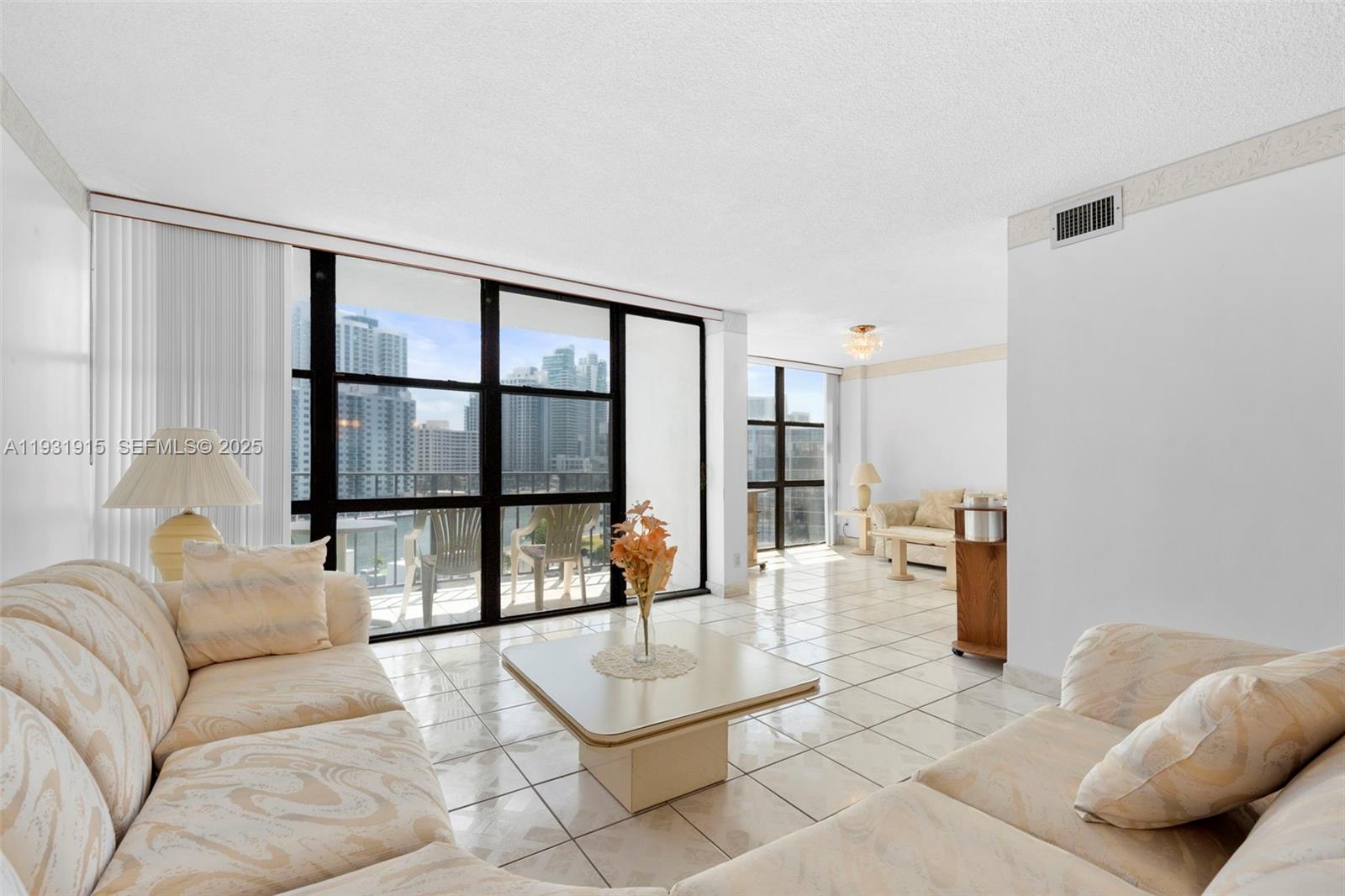 OCEANVIEW PARK CONDO - Residential Lease