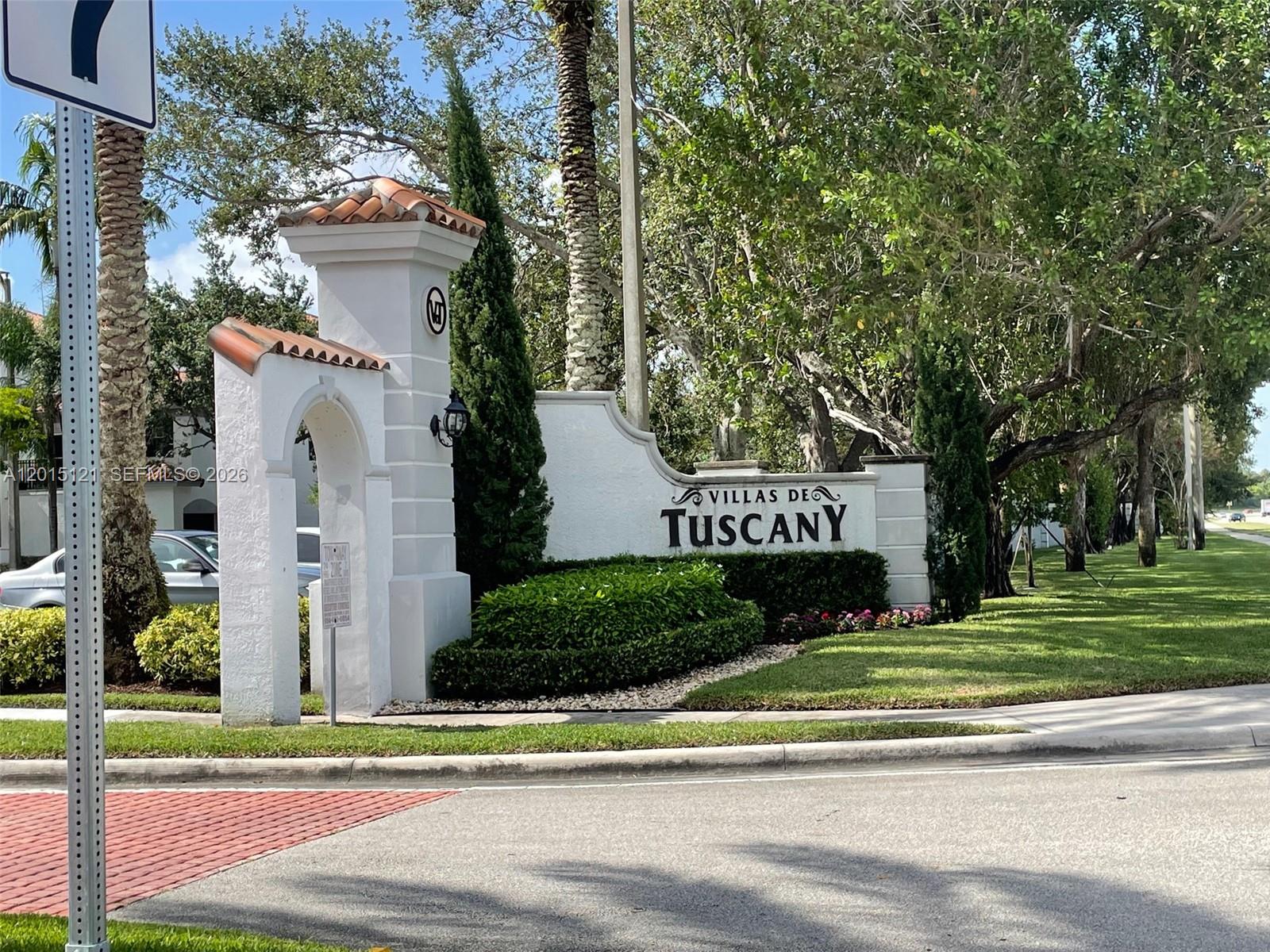 VILLAS DE TUSCANY CONDO - Residential Lease