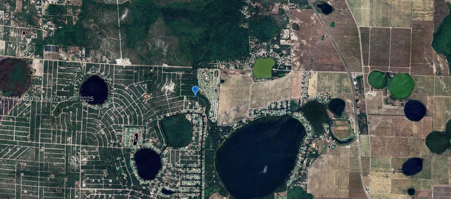 LEISURE LAKES - Land