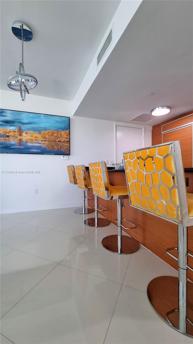 50 BISCAYNE CONDO - Residential