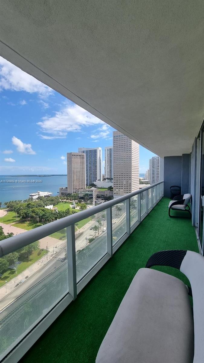 50 BISCAYNE CONDO - Residential