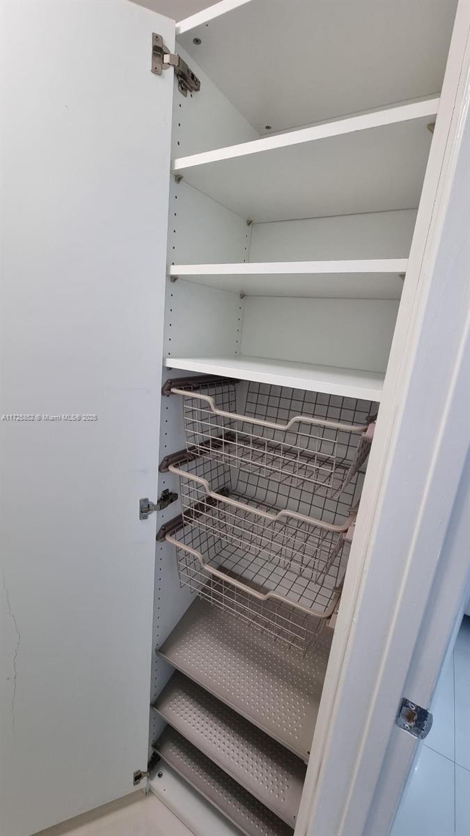 50 BISCAYNE CONDO - Residential