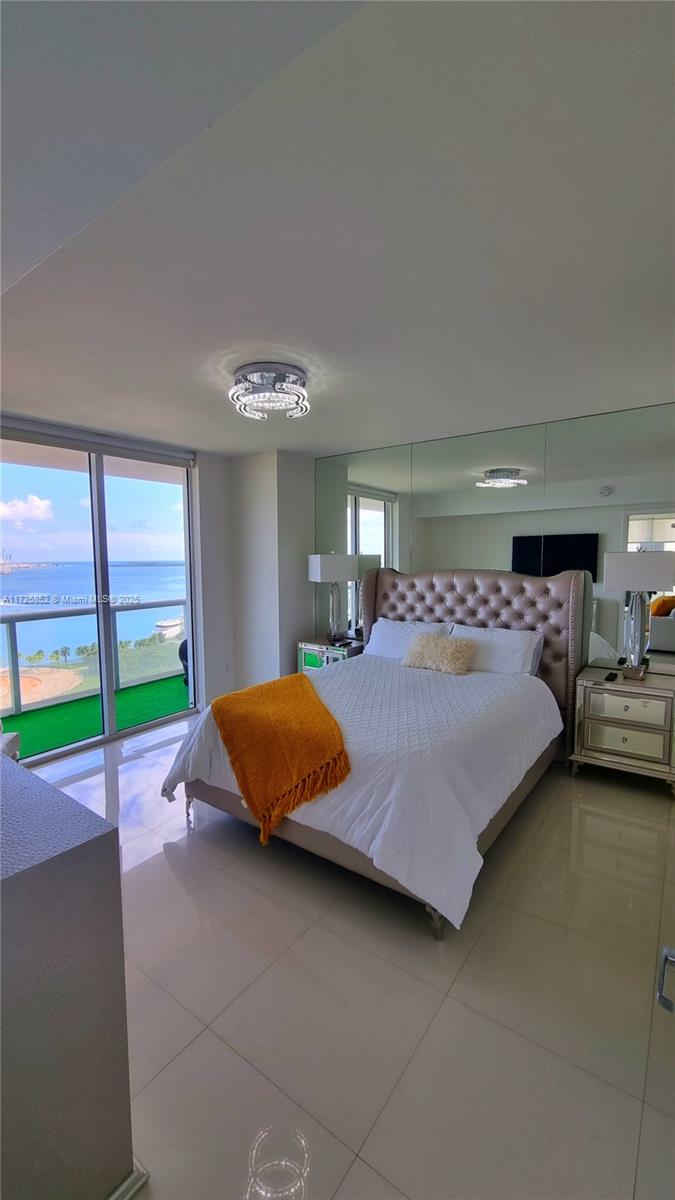 50 BISCAYNE CONDO - Residential