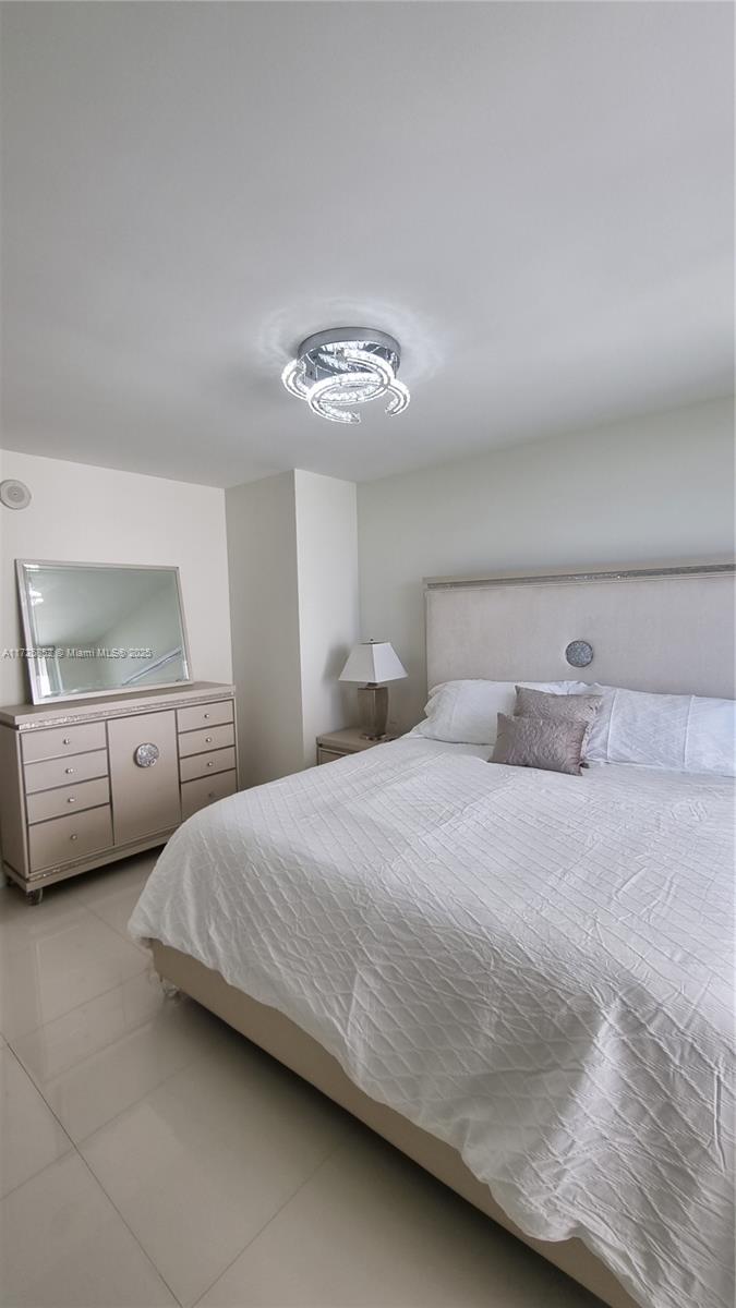 50 BISCAYNE CONDO - Residential