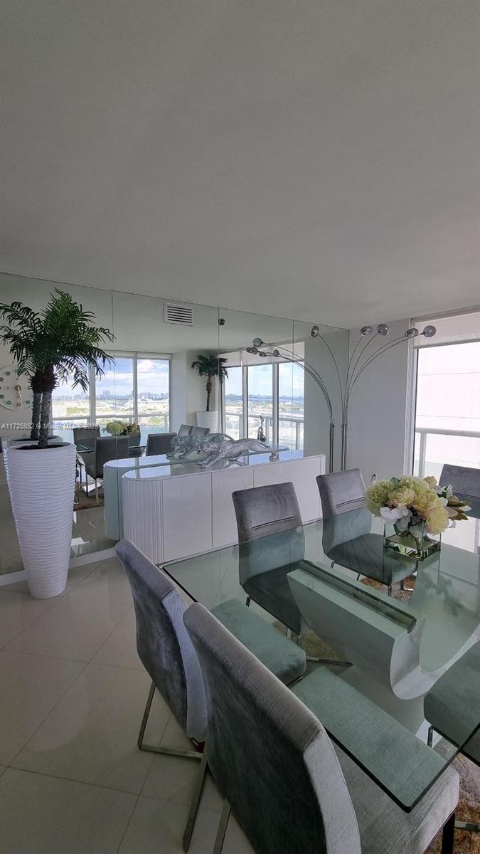 50 BISCAYNE CONDO - Residential